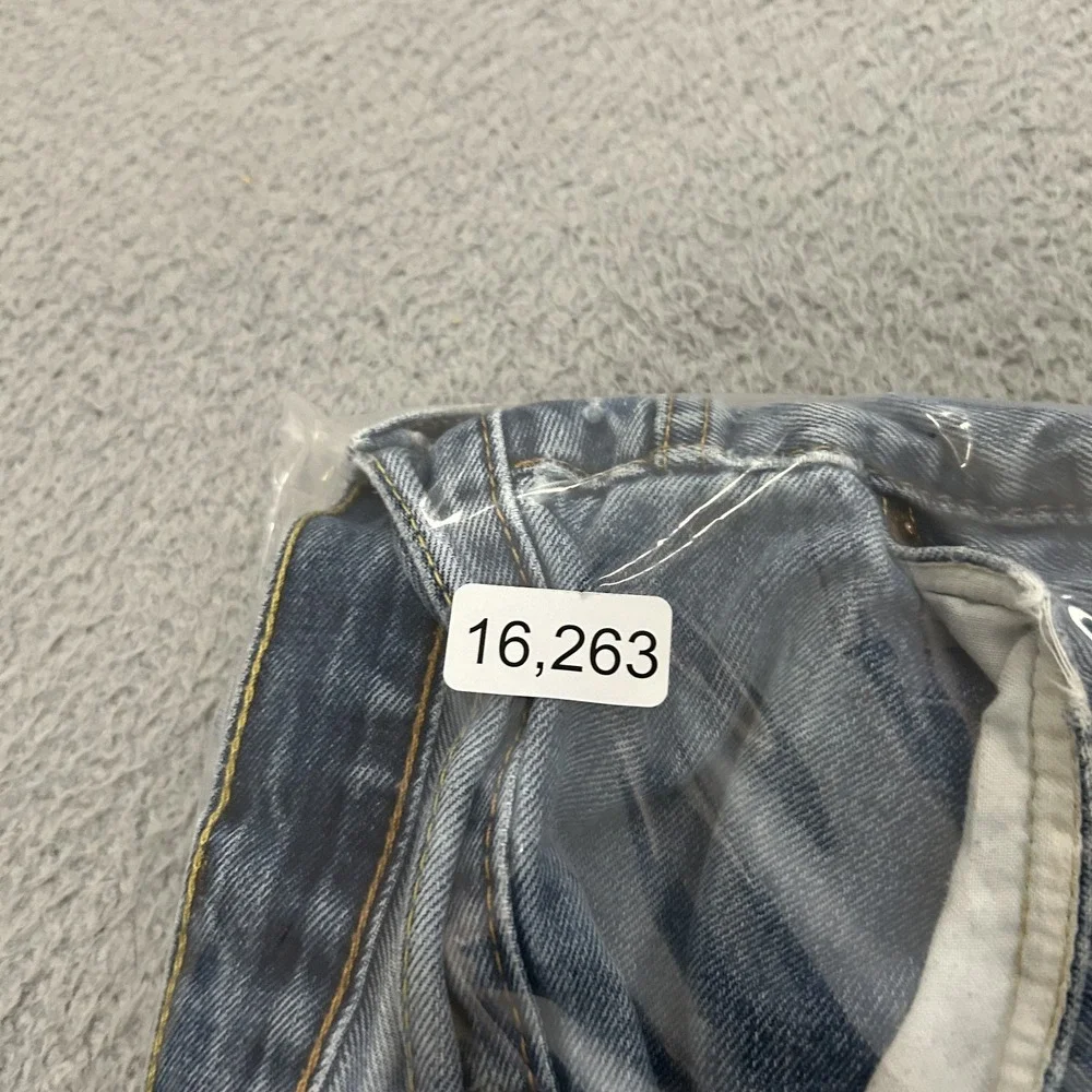 Levis Jeans Mens 33x30 Blue Denim 550 Relaxed Fit Tapered Cotton American Y2K